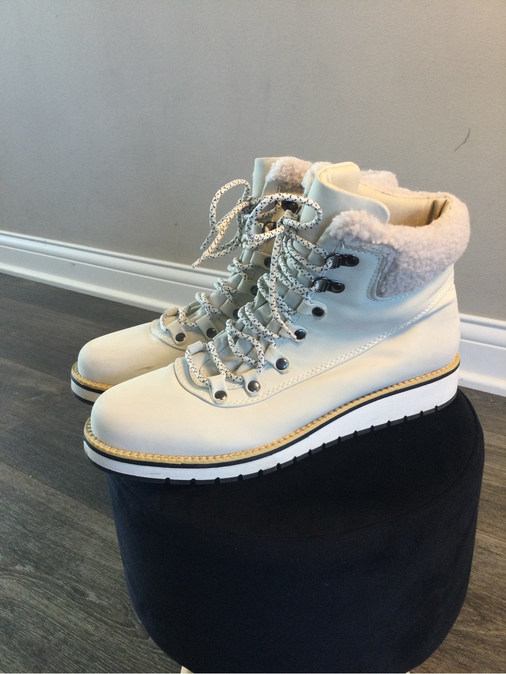 Cream Lace-Up Shearling Collar Boots.